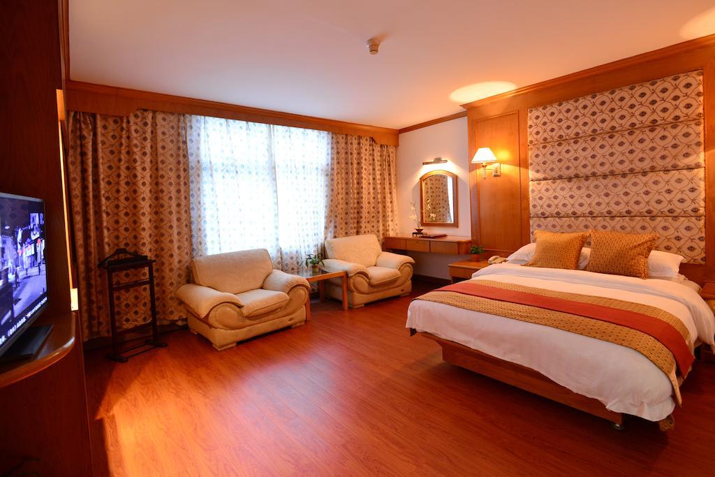 Baodao Exhibition Center Hotel Wuyishan  Chambre photo