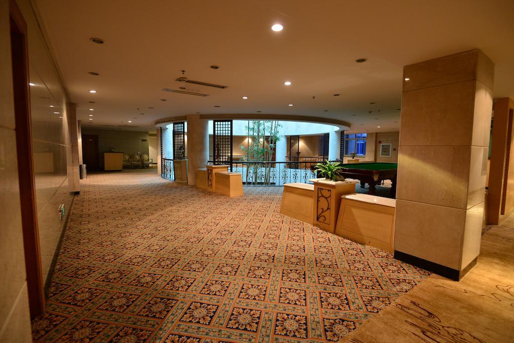 Baodao Exhibition Center Hotel Wuyishan  Extérieur photo