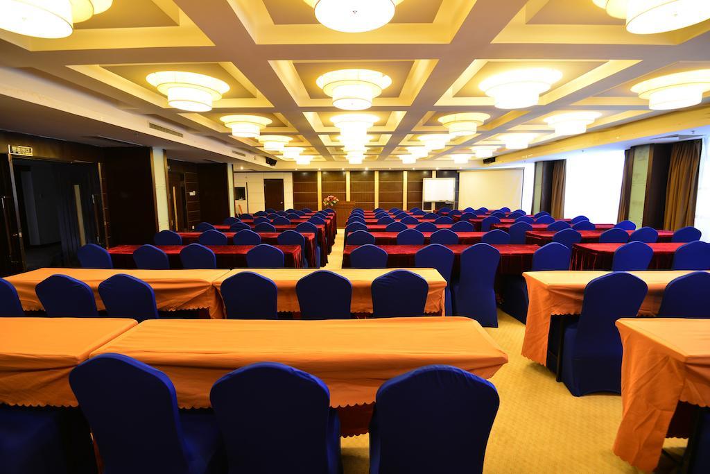 Baodao Exhibition Center Hotel Wuyishan  Extérieur photo