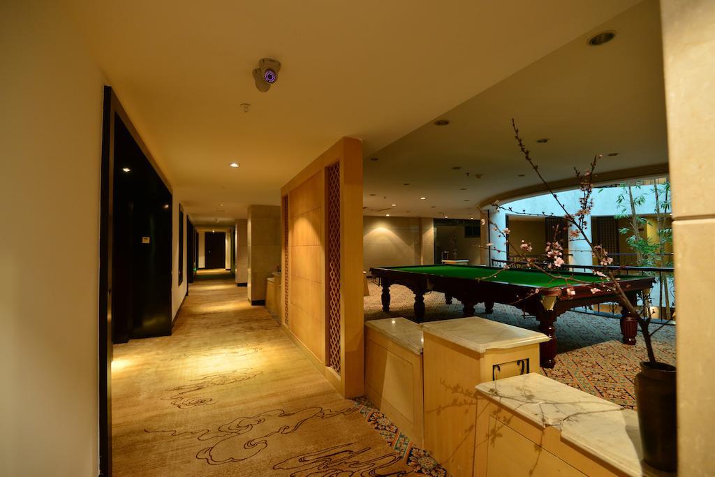 Baodao Exhibition Center Hotel Wuyishan  Extérieur photo