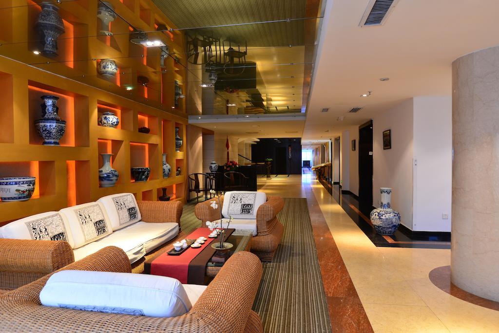 Baodao Exhibition Center Hotel Wuyishan  Extérieur photo