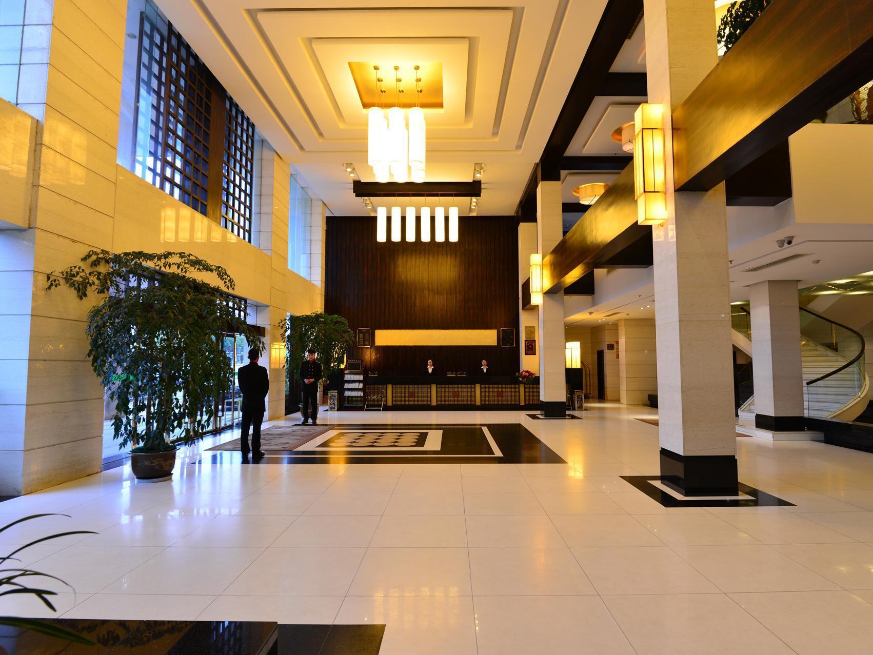 Baodao Exhibition Center Hotel Wuyishan  Extérieur photo