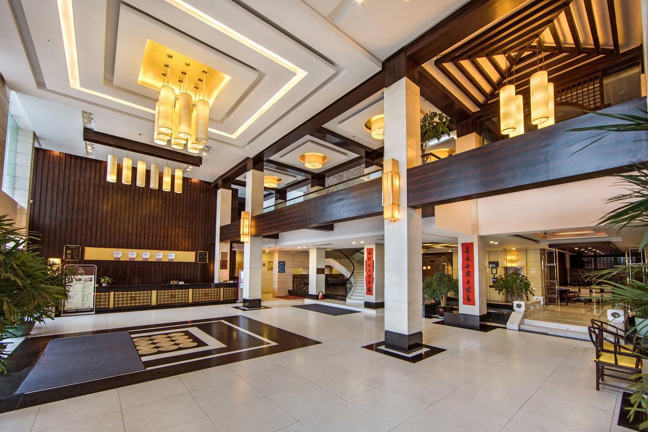 Baodao Exhibition Center Hotel Wuyishan  Extérieur photo
